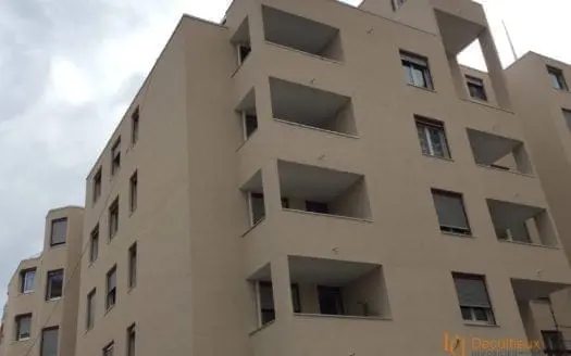 Vendu appartement 1 pièce 32.51 m², 69003