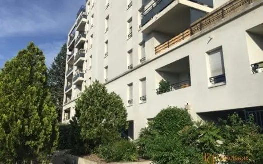 Vendu appartement 2 pièces 43.31 m², 69100