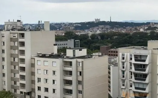 Vendu appartement 2 pièces 47.00 m², 69100