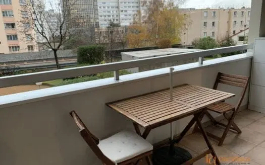 Vendu appartement 3 pièces 85.75 m², 69100