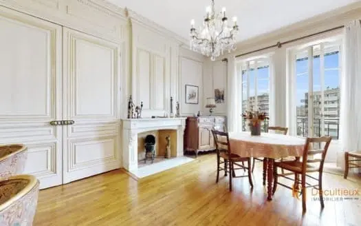 Vendu appartement 4 pièces 110.73 m², 69100
