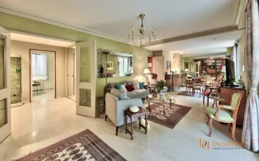 Vendu appartement 5 pièces 115.66 m², 69003