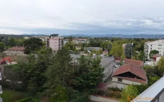 Vendu appartement 5 pièces 100.00 m², 69160