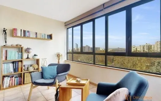 Vendu appartement 5 pièces 116.00 m², 69100