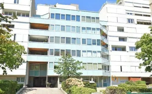 Vendu immobilier pro 107 m², 69100