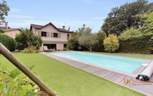 Vendu maison 6 pièces 124.29 m², 69280