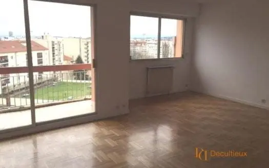 Vendu appartement 3 pièces 70.00 m², 69100