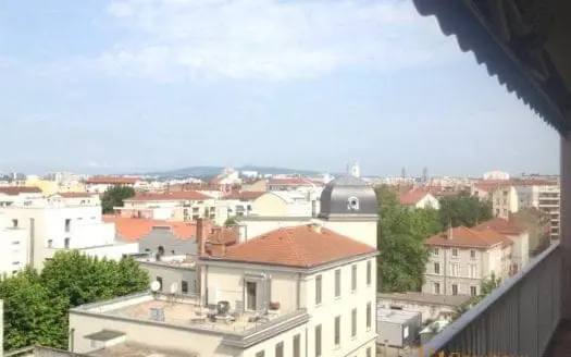 Vendu appartement 3 pièces 77.45 m², 69100