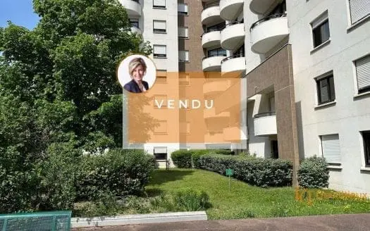 Vendu appartement 1 pièce 37.62 m², 69008