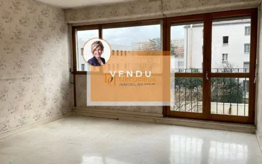 Vendu appartement 2 pièces 43.18 m², 69100