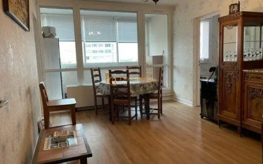 Vendu appartement 2 pièces 54.00 m², 69100