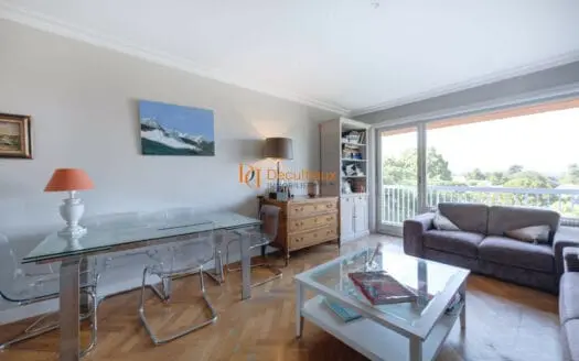 Vendu appartement 3 pièces 84.00 m², 69130