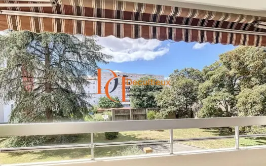 Vente appartement 5 pièces 117.66 m², 69100