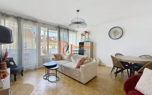 Vente appartement 3 pièces 74.27 m², 69006