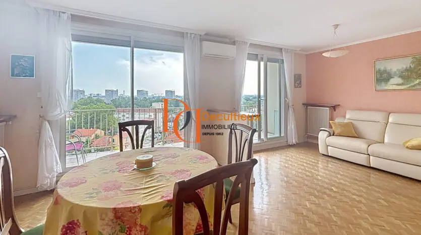 Appartement 3 pièces 76 m² · à Villeurbanne · 76 m² · 249 000 €