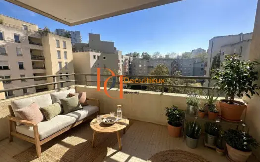 Vente appartement 4 pièces 88.10 m², 69100